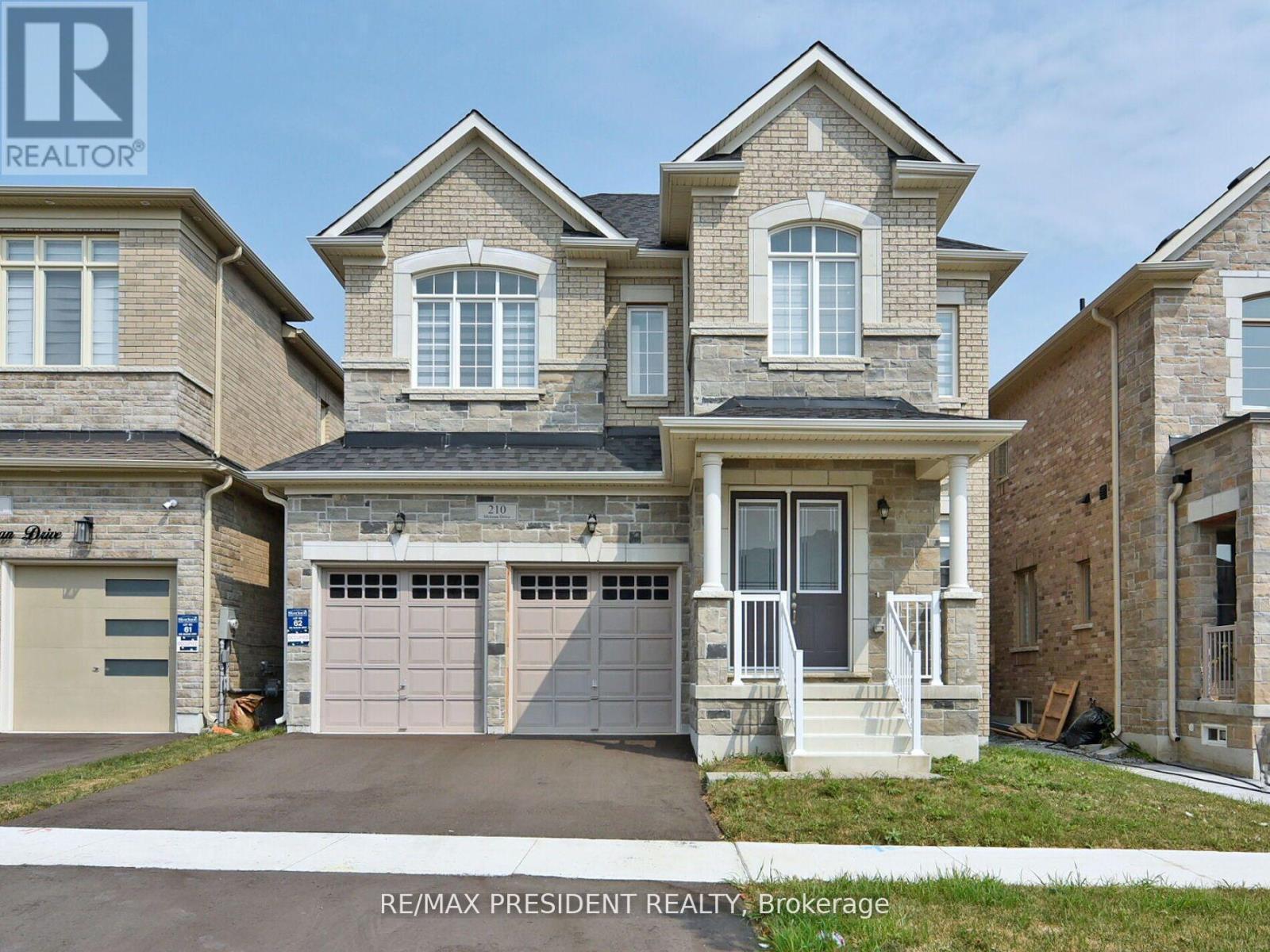 210 MCKEAN DRIVE, Whitchurch-Stouffville, Ontario