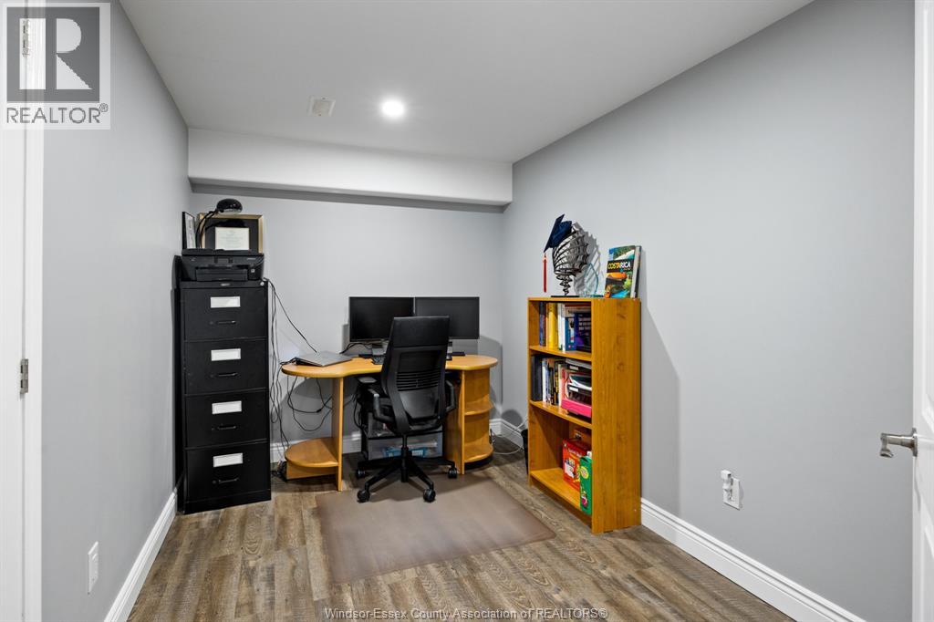 1665 Lansdowne Avenue, Lasalle, Ontario  N9J 3X8 - Photo 36 - 25029046