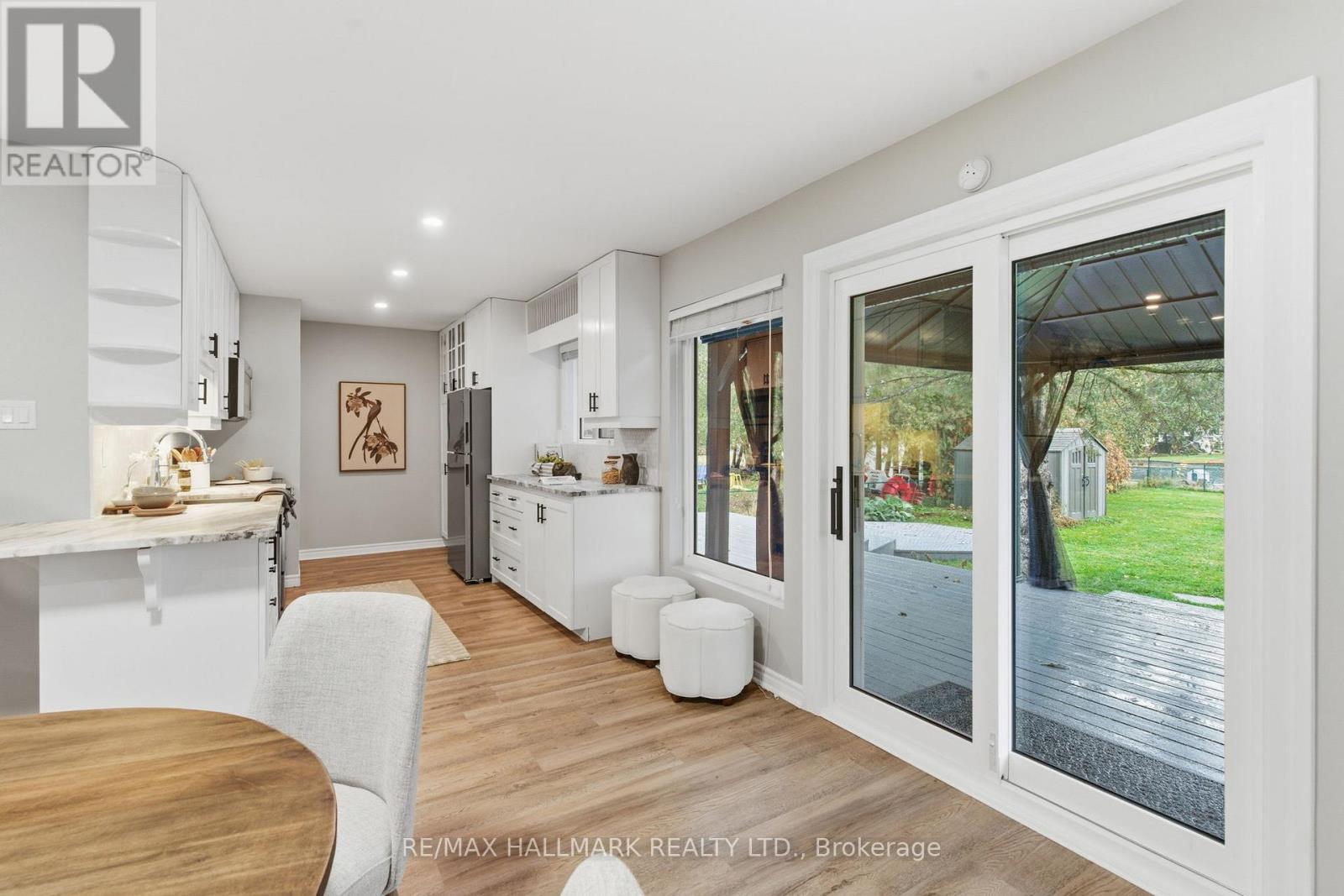 13 Pinetree Court, Ramara, Ontario  L0K 1B0 - Photo 11 - S12555944