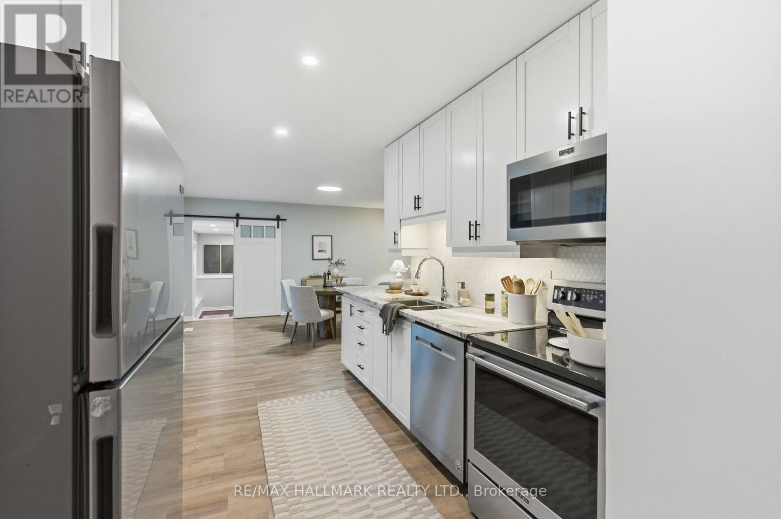 13 Pinetree Court, Ramara, Ontario  L0K 1B0 - Photo 14 - S12555944