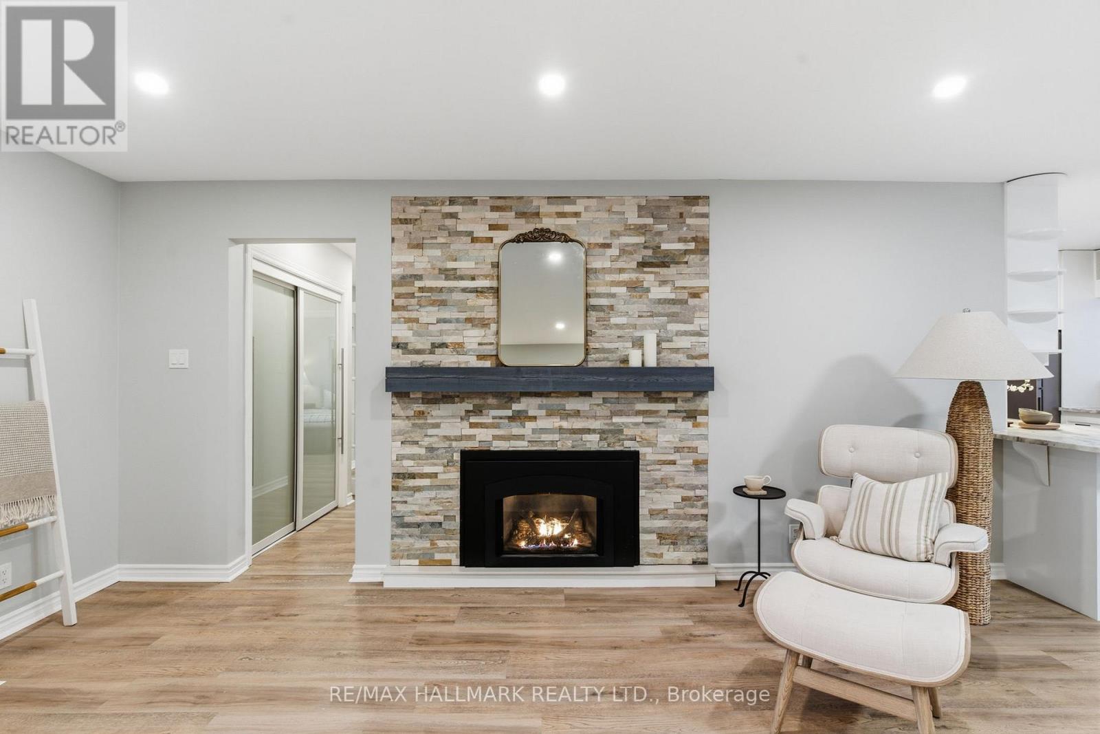 13 Pinetree Court, Ramara, Ontario  L0K 1B0 - Photo 9 - S12555944