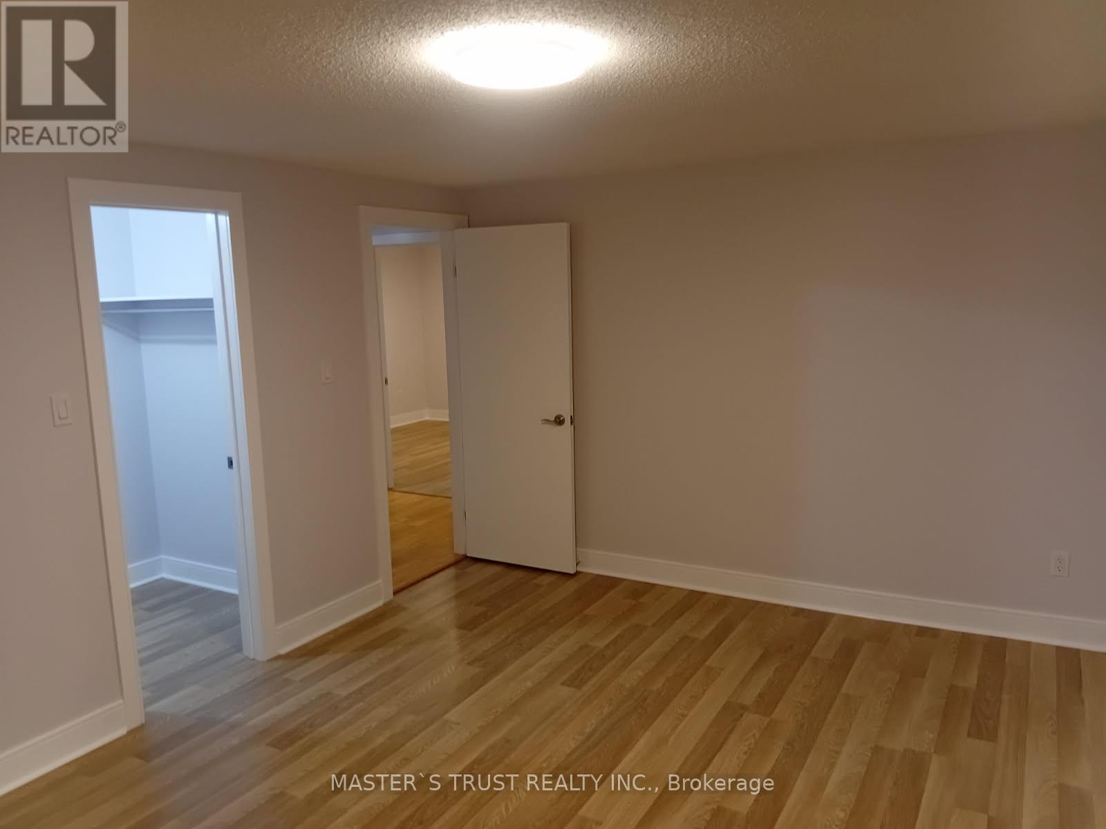 Upper Unit - 197 Browning Trail, Barrie (Letitia Heights), Ontario  L4N 5H6 - Photo 18 - S12556134