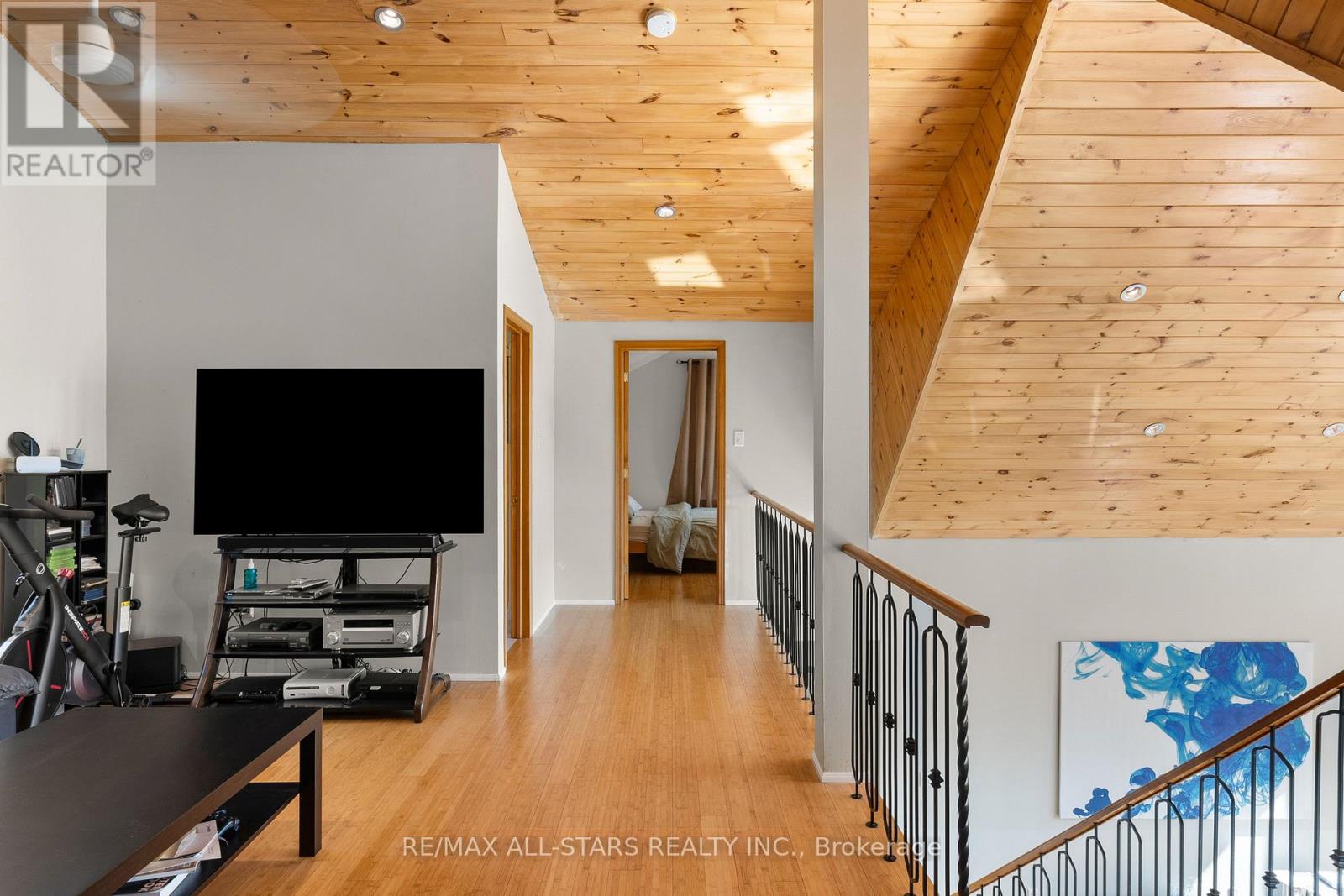 9 Briar Street, Kawartha Lakes, Ontario K0M 1G0 - Photo 22 - X12511136