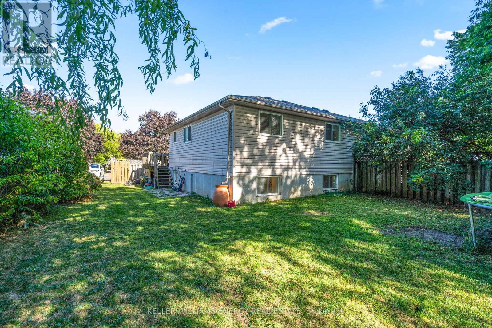 6 Fairbairn Court, Clarington, Ontario  L1C 4K9 - Photo 33 - E12556182