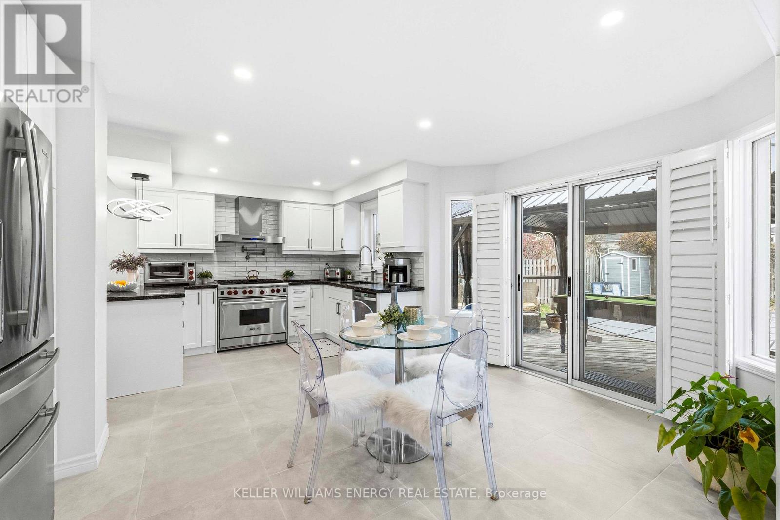 97 Deverell Street, Whitby, Ontario  L1R 1V9 - Photo 14 - E12556192