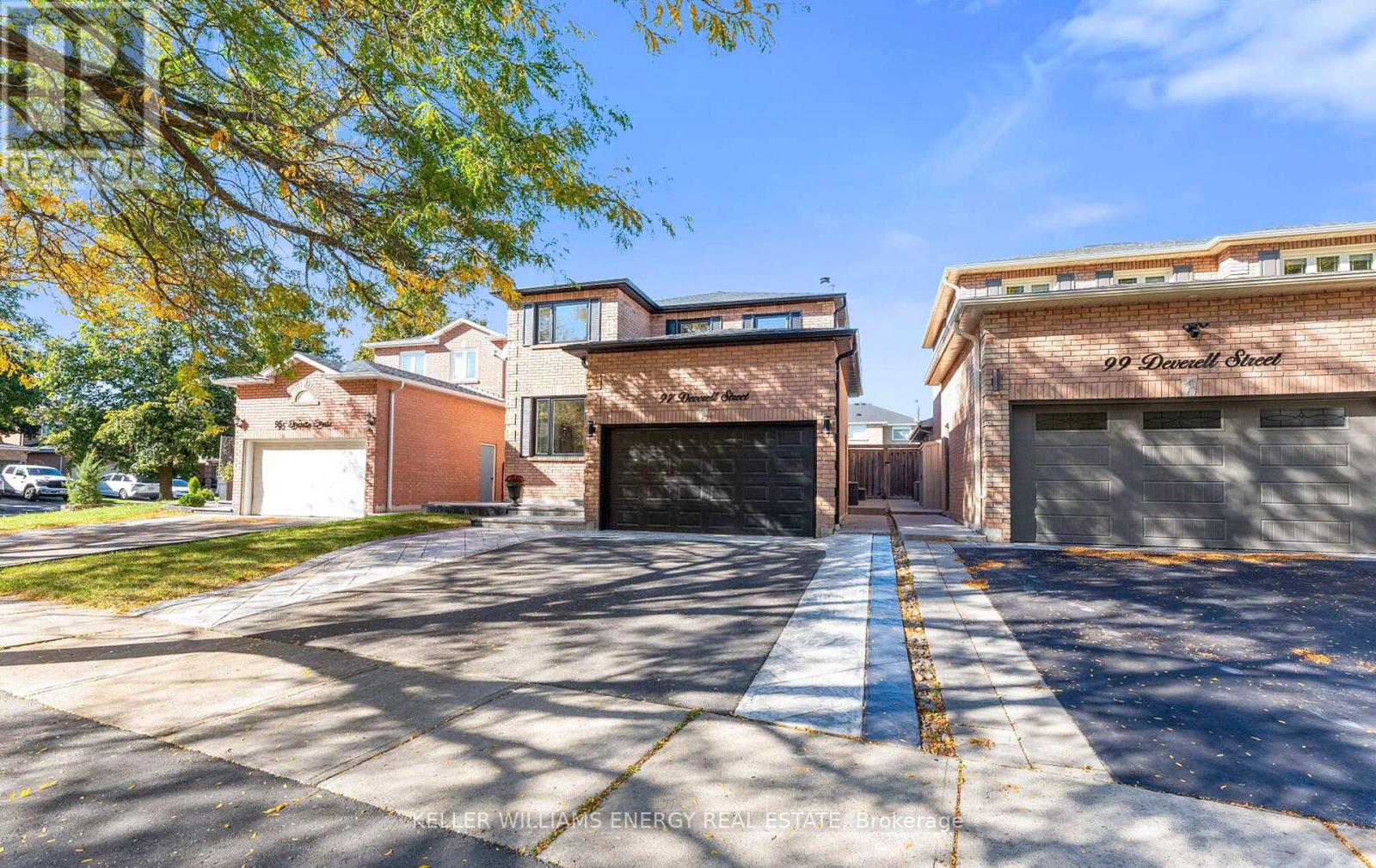 97 Deverell Street, Whitby, Ontario  L1R 1V9 - Photo 2 - E12556192