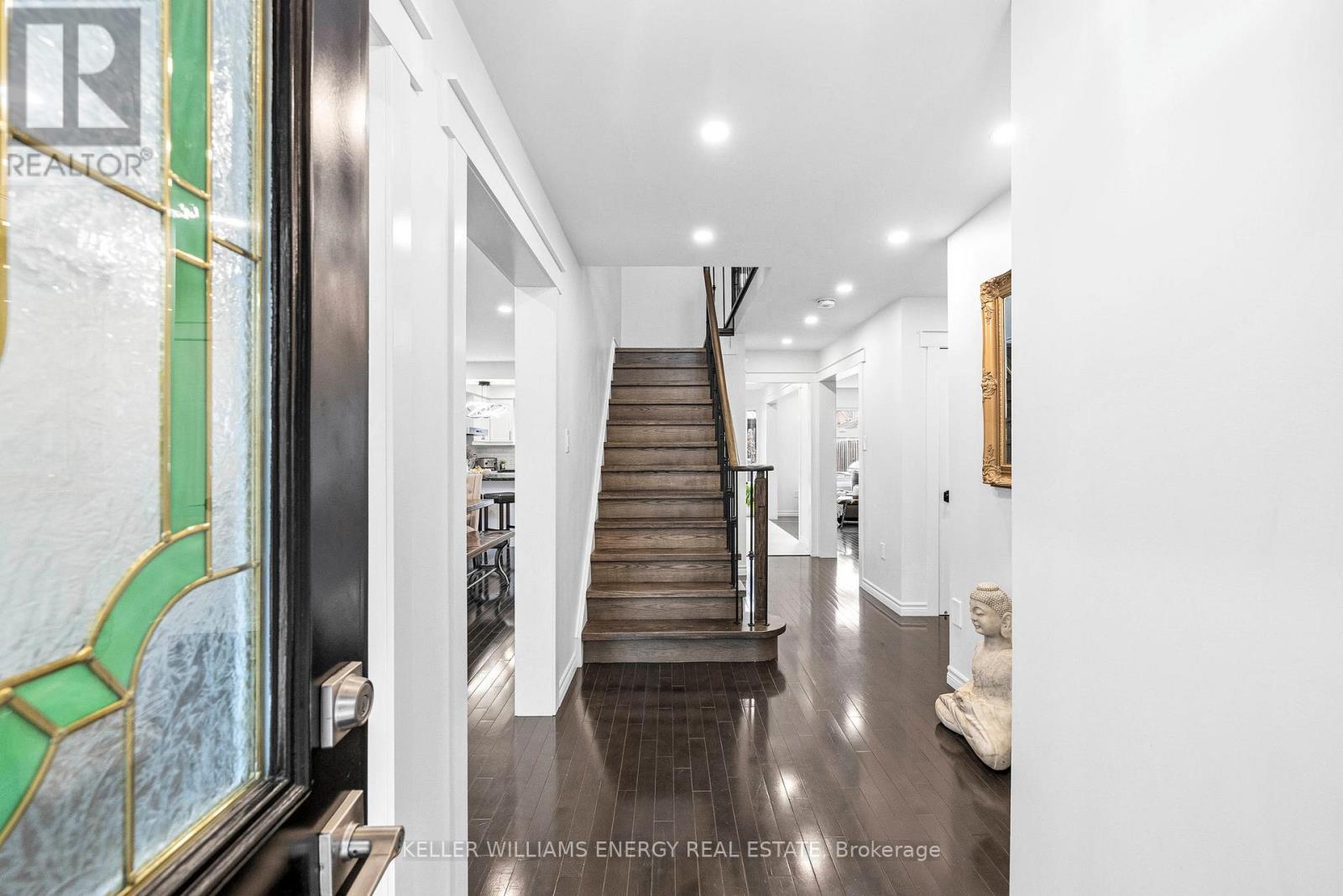 97 Deverell Street, Whitby, Ontario  L1R 1V9 - Photo 4 - E12556192