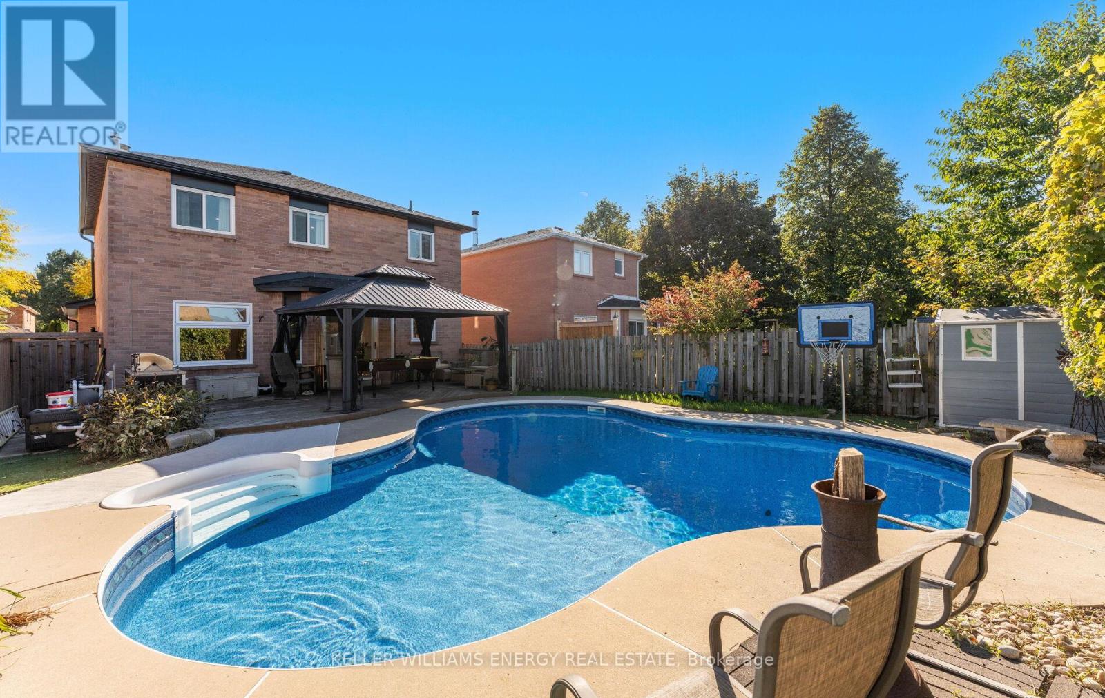 97 Deverell Street, Whitby, Ontario  L1R 1V9 - Photo 49 - E12556192