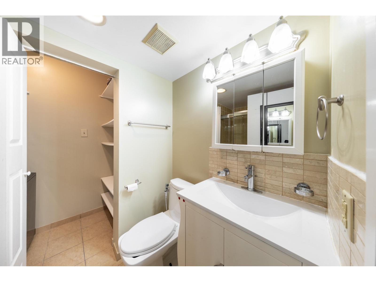 204 9521 Cardston Court, Burnaby, British Columbia  V3N 4R8 - Photo 17 - R3008694