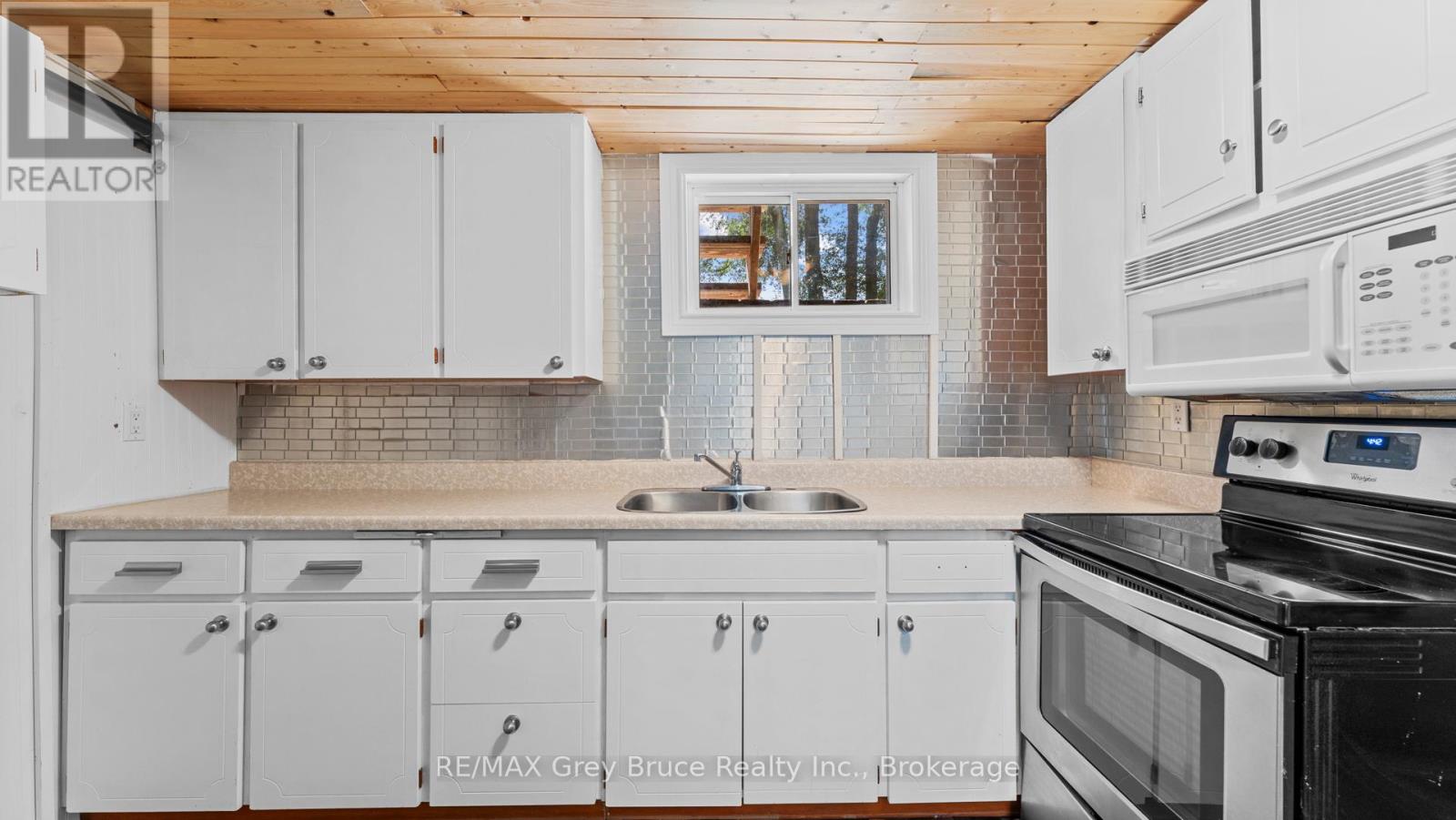 161 1st Avenue N, Arran-Elderslie, Ontario  N0H 2N0 - Photo 34 - X12556142