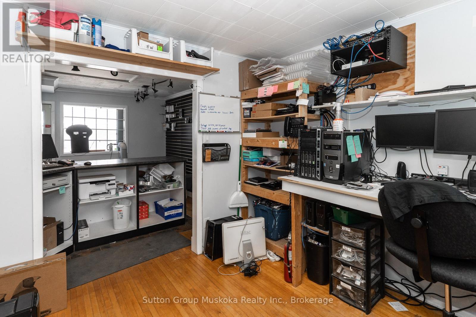 6 Chaffey Street, Huntsville, Ontario P1H 1H4 - Photo 5 - X12556174