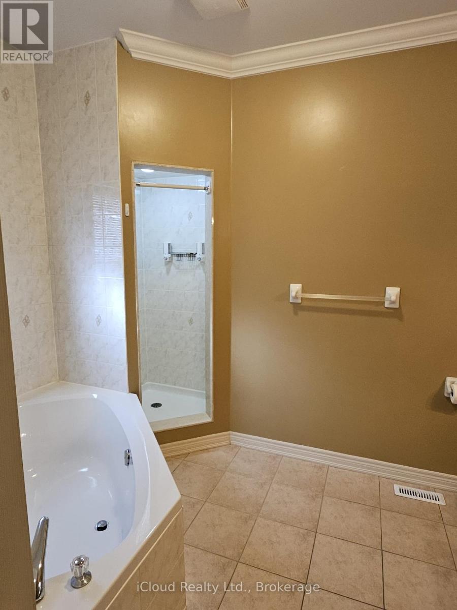 500 Stone Road, Aurora, Ontario L4G 6Z7 - Photo 19 - N12555210