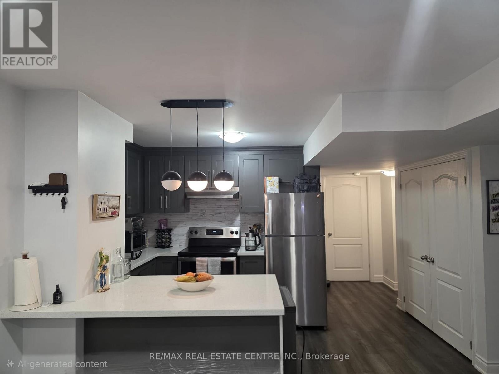 Bsmt - 24 Vineyard Drive, Brampton, Ontario  L6Y 2A5 - Photo 5 - W12555926