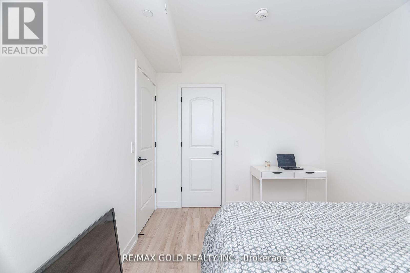 1104 - 345 Wheat Boom Drive, Oakville, Ontario  L6H 7X4 - Photo 12 - W12555936