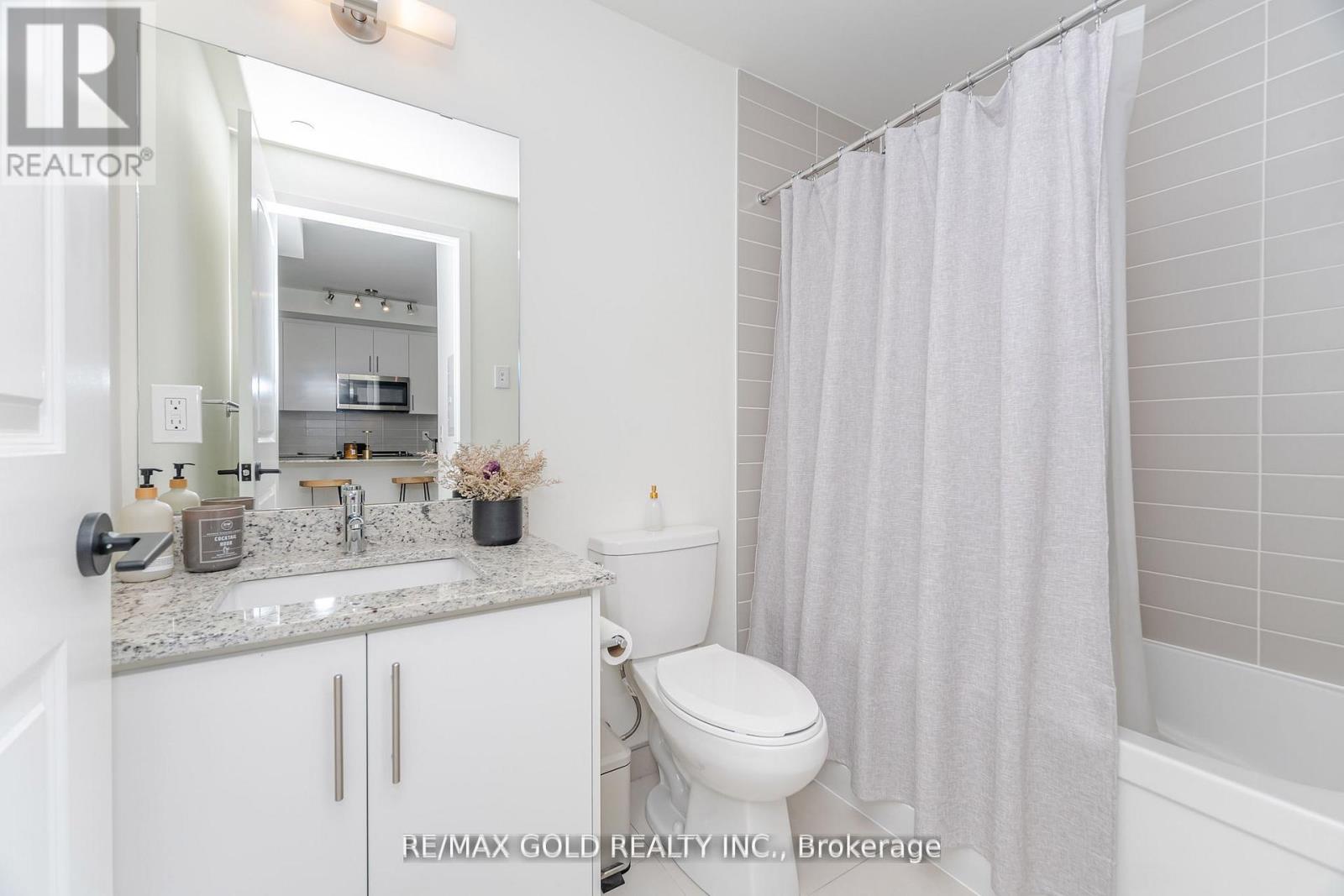 1104 - 345 Wheat Boom Drive, Oakville, Ontario  L6H 7X4 - Photo 14 - W12555936