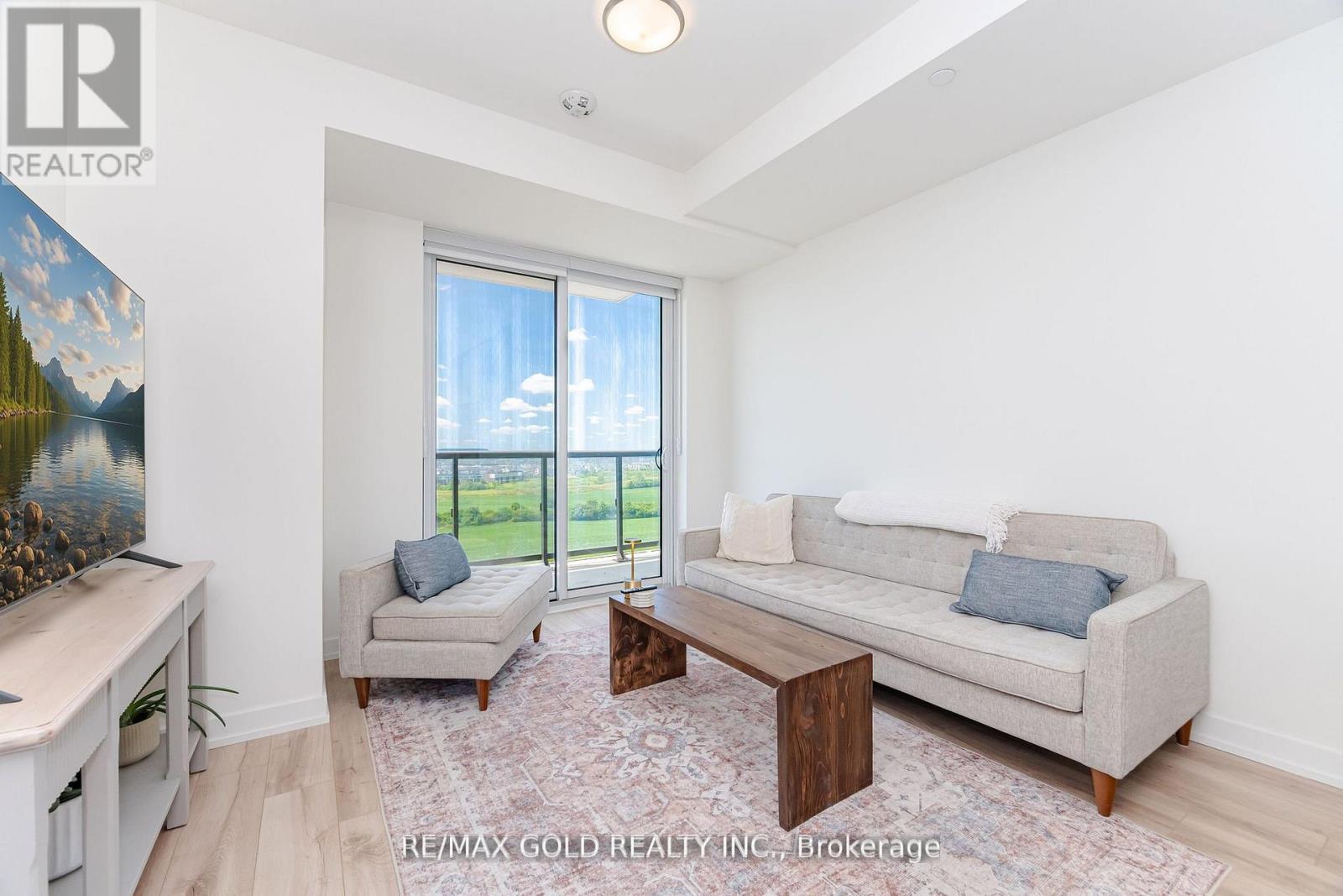 1104 - 345 Wheat Boom Drive, Oakville, Ontario  L6H 7X4 - Photo 8 - W12555936