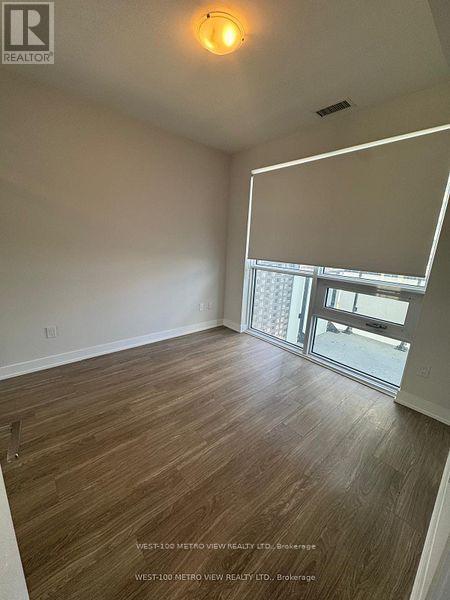 2501 - 430 Square One Drive, Mississauga, Ontario  L5B 0L6 - Photo 5 - W12555952