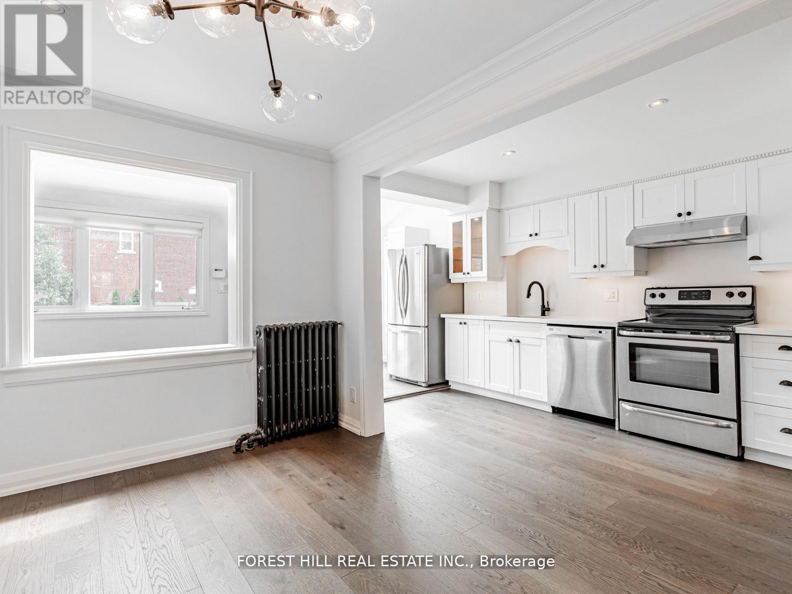 123 Bowie Avenue, Toronto, Ontario  M6E 2P8 - Photo 10 - W12556036