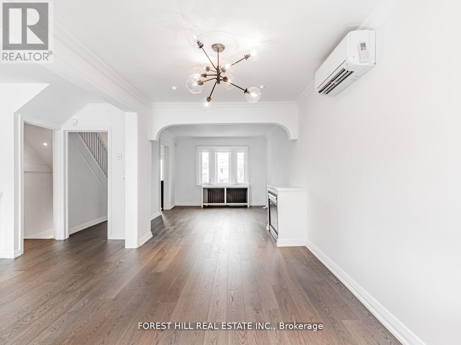 123 Bowie Avenue, Toronto, Ontario  M6E 2P8 - Photo 14 - W12556036