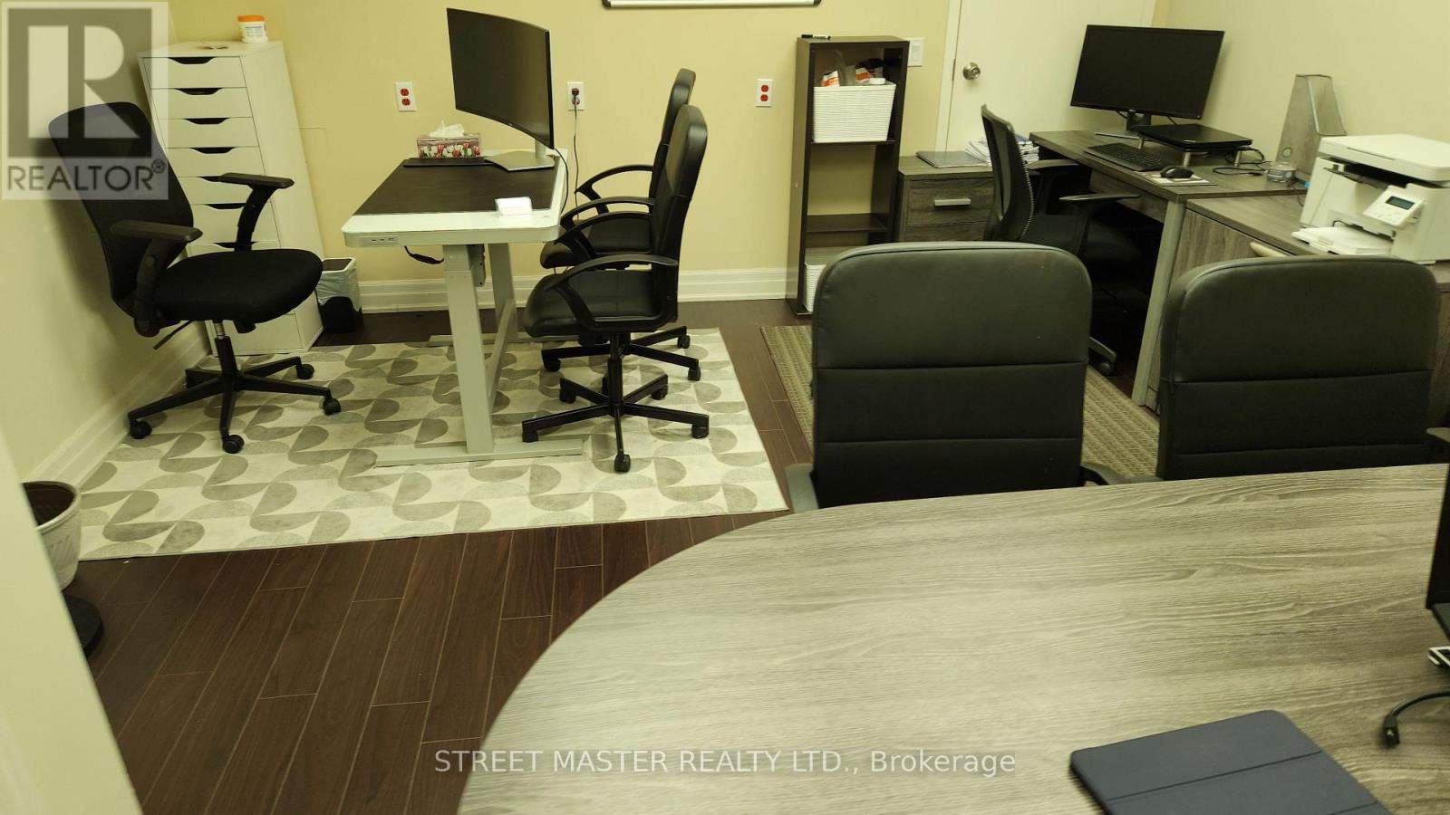 200 - 1a Conestoga Drive, Brampton, Ontario  L6Z 4N5 - Photo 12 - W12556088