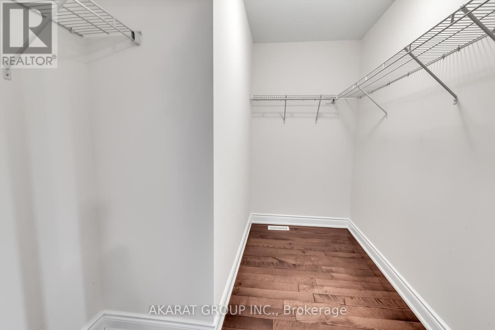 2394 Alstep Way, Oakville, Ontario  L6M 0R5 - Photo 14 - W12556090