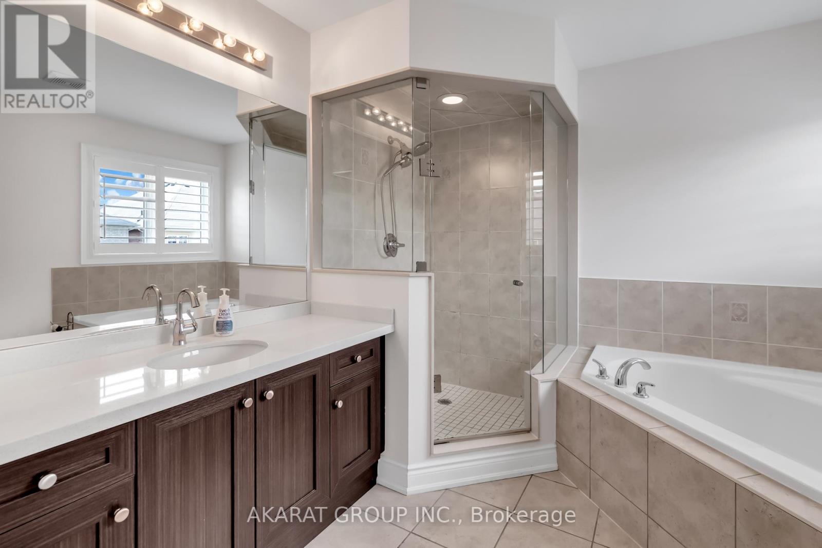 2394 Alstep Way, Oakville, Ontario  L6M 0R5 - Photo 15 - W12556090