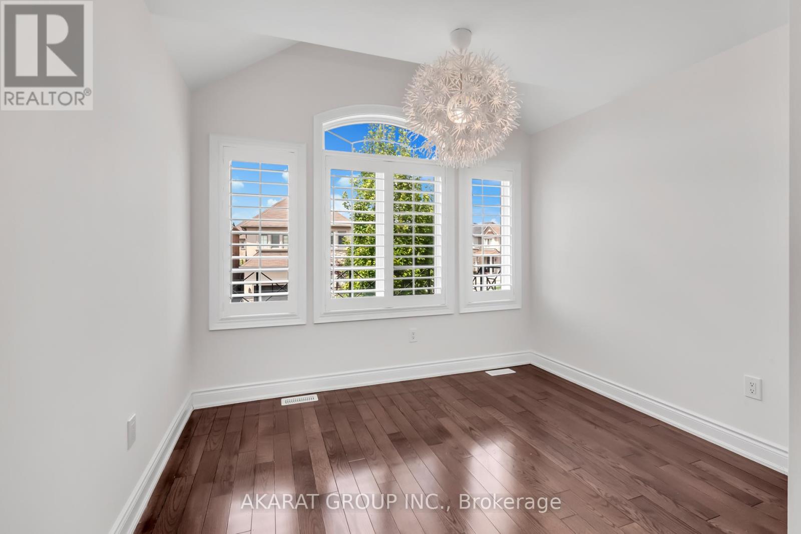 2394 Alstep Way, Oakville, Ontario  L6M 0R5 - Photo 16 - W12556090