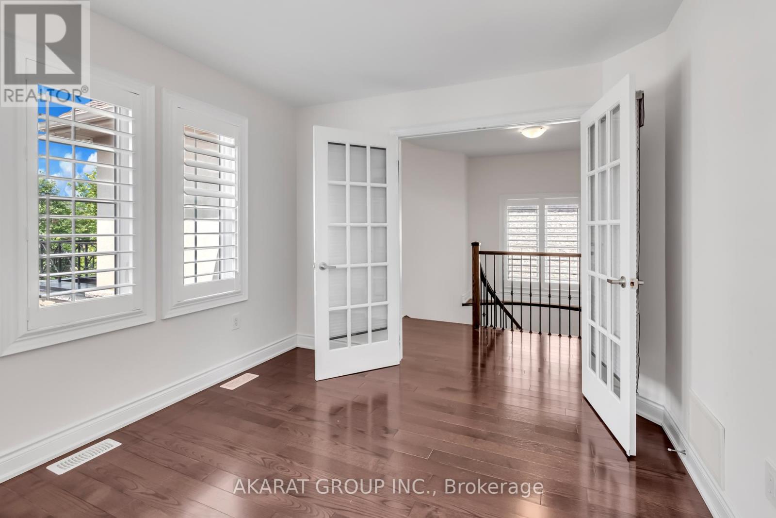 2394 Alstep Way, Oakville, Ontario  L6M 0R5 - Photo 19 - W12556090