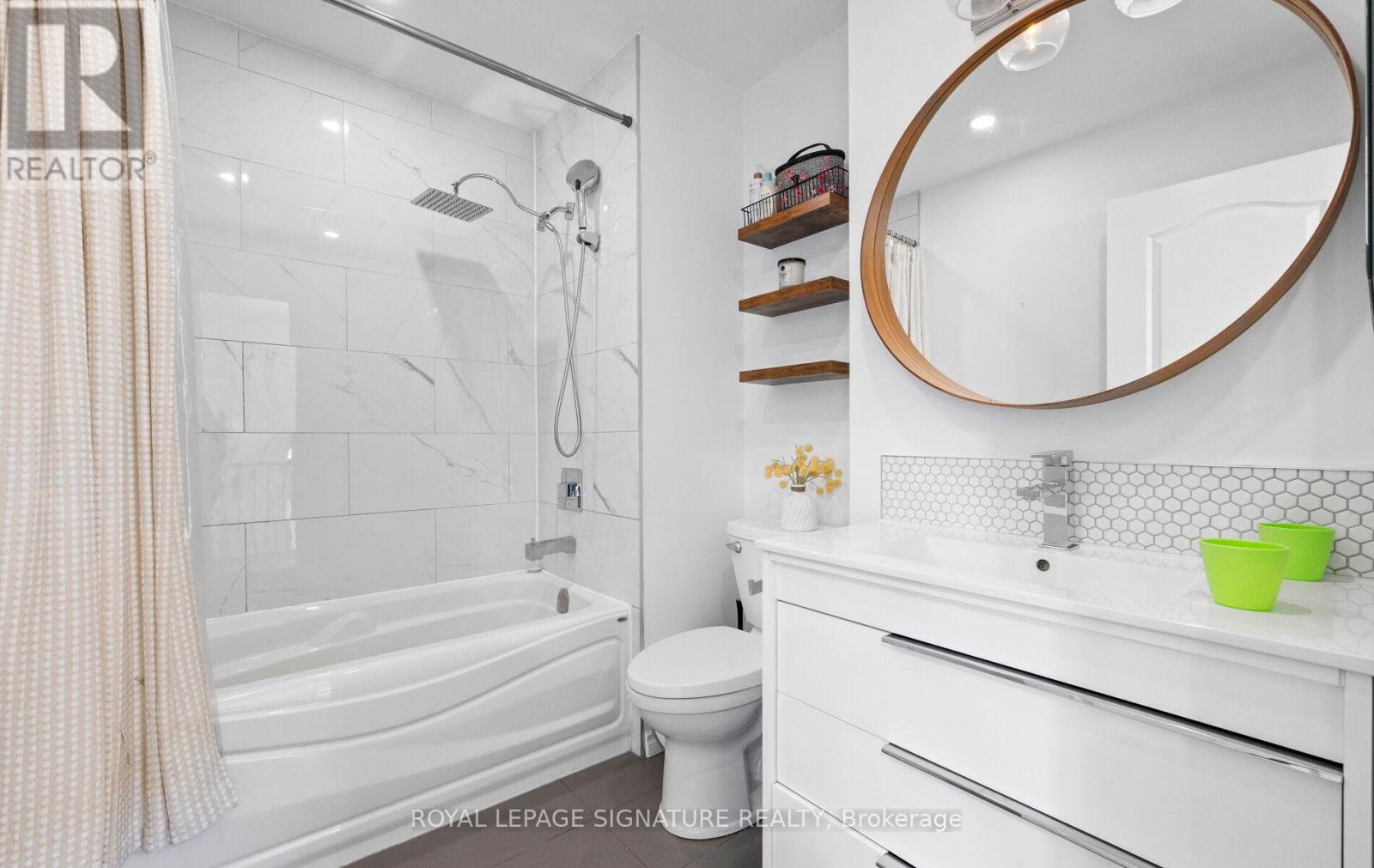 2320 Strawfield Court, Oakville, Ontario  L6H 6C2 - Photo 35 - W12556102