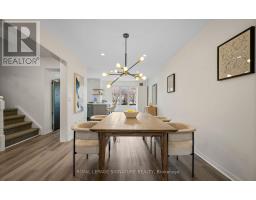 2320 STRAWFIELD COURT, Oakville, Ontario