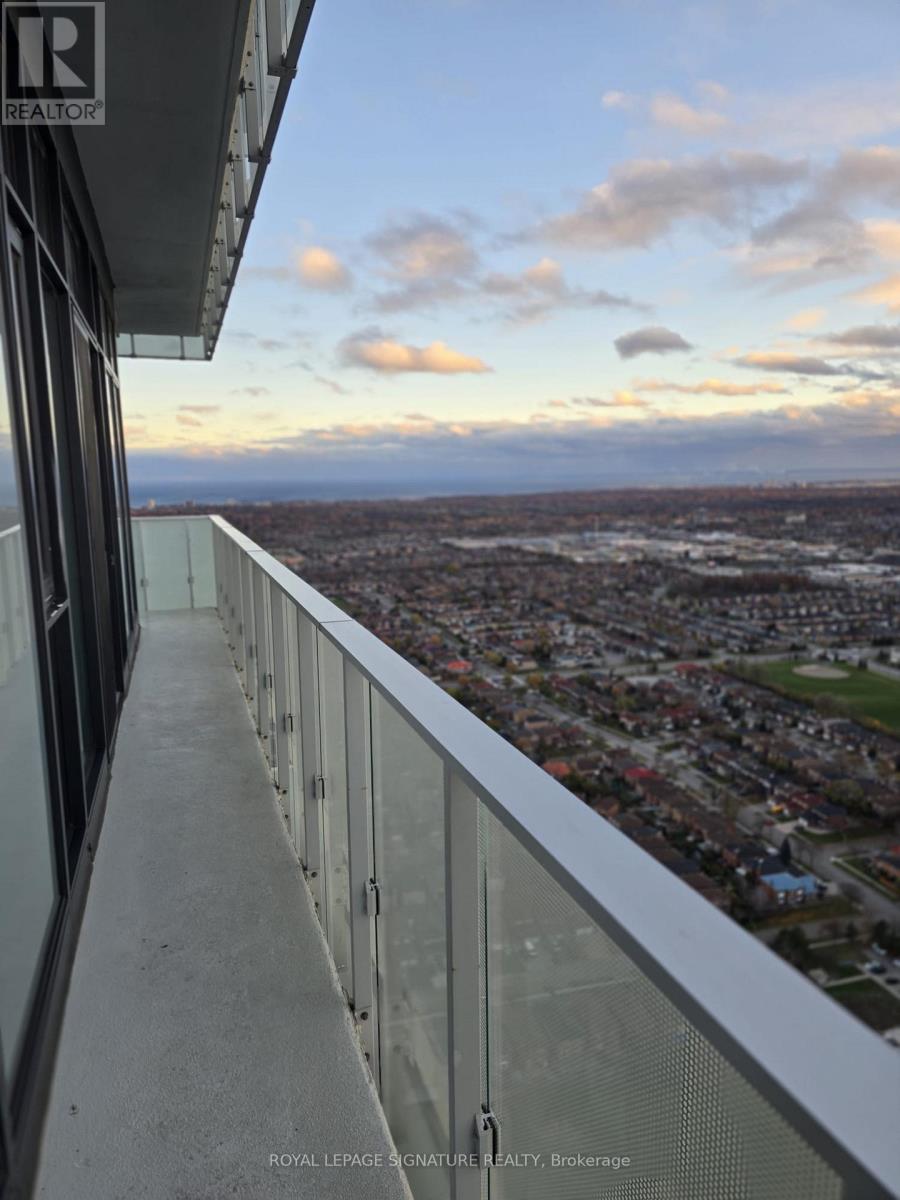 4909 - 3883 Quartz Road, Mississauga, Ontario  L5B 0M4 - Photo 4 - W12556114