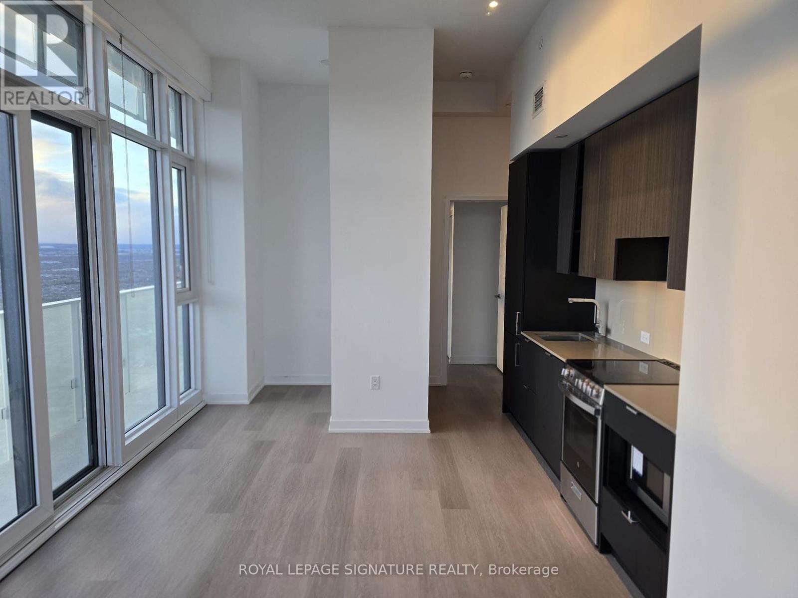 4909 - 3883 Quartz Road, Mississauga, Ontario  L5B 0M4 - Photo 8 - W12556114