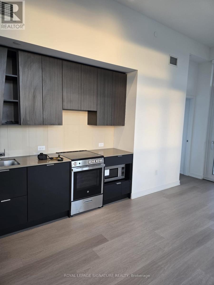 4909 - 3883 Quartz Road, Mississauga, Ontario  L5B 0M4 - Photo 9 - W12556114