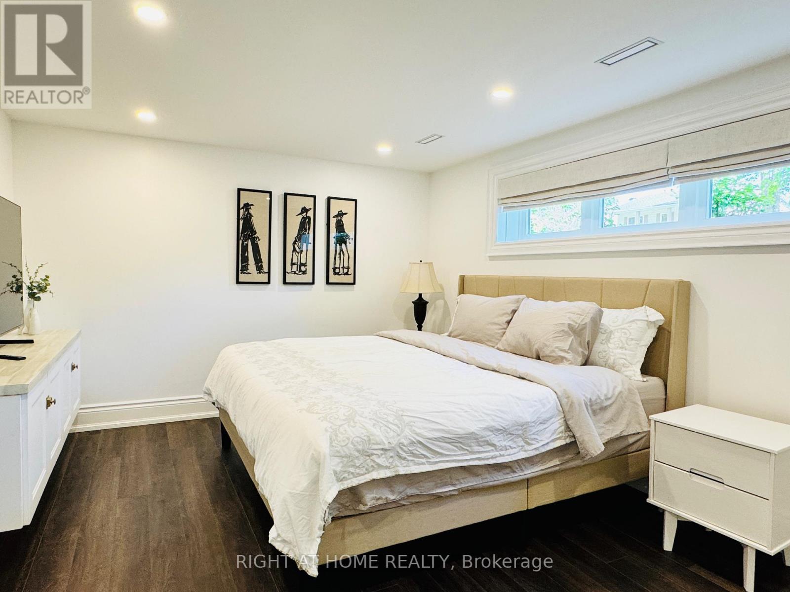 2359 Canso Road, Oakville, Ontario  L6J 5P2 - Photo 8 - W12556132