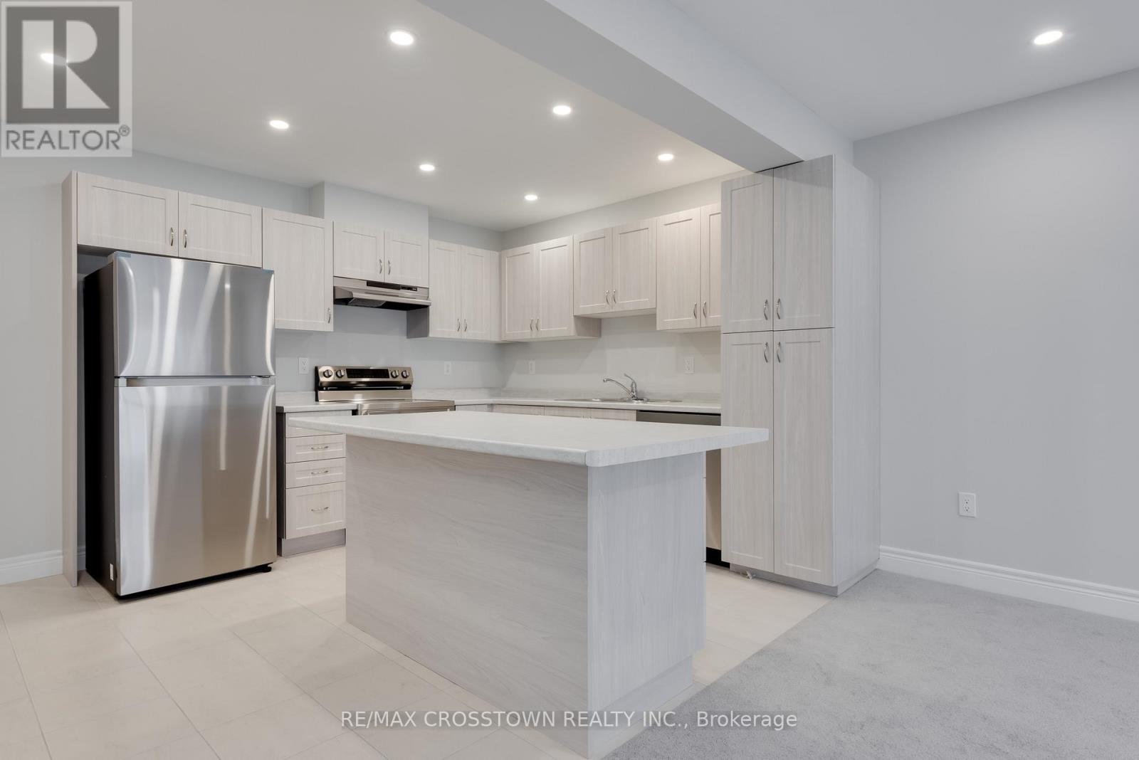 22 Mcconnell Crescent, Bracebridge, Ontario  P1L 0N7 - Photo 10 - X12554566