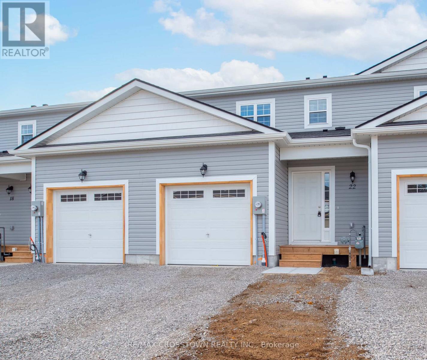 22 Mcconnell Crescent, Bracebridge, Ontario  P1L 0N7 - Photo 2 - X12554566