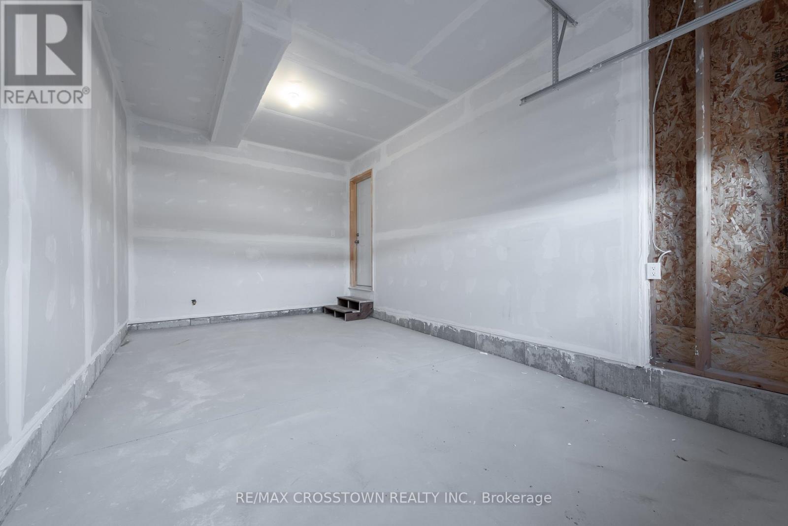 22 Mcconnell Crescent, Bracebridge, Ontario  P1L 0N7 - Photo 38 - X12554566