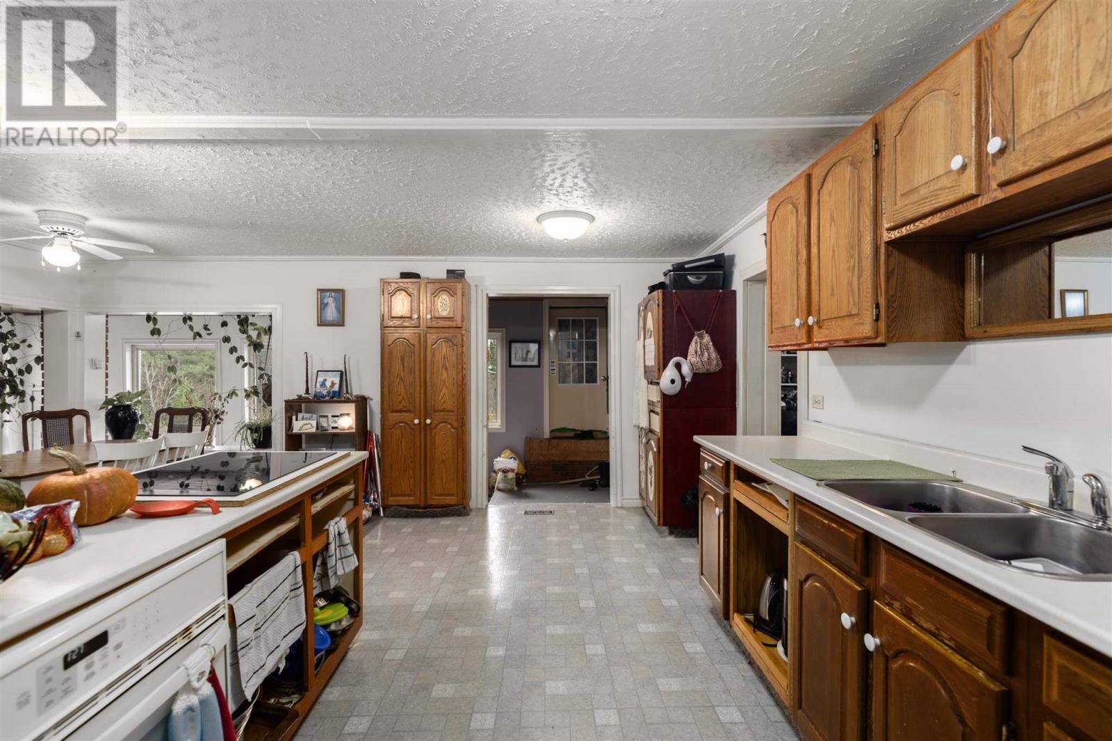 250 Pickard Rd, Goulais River, Ontario  P0S 1E0 - Photo 7 - SM253298