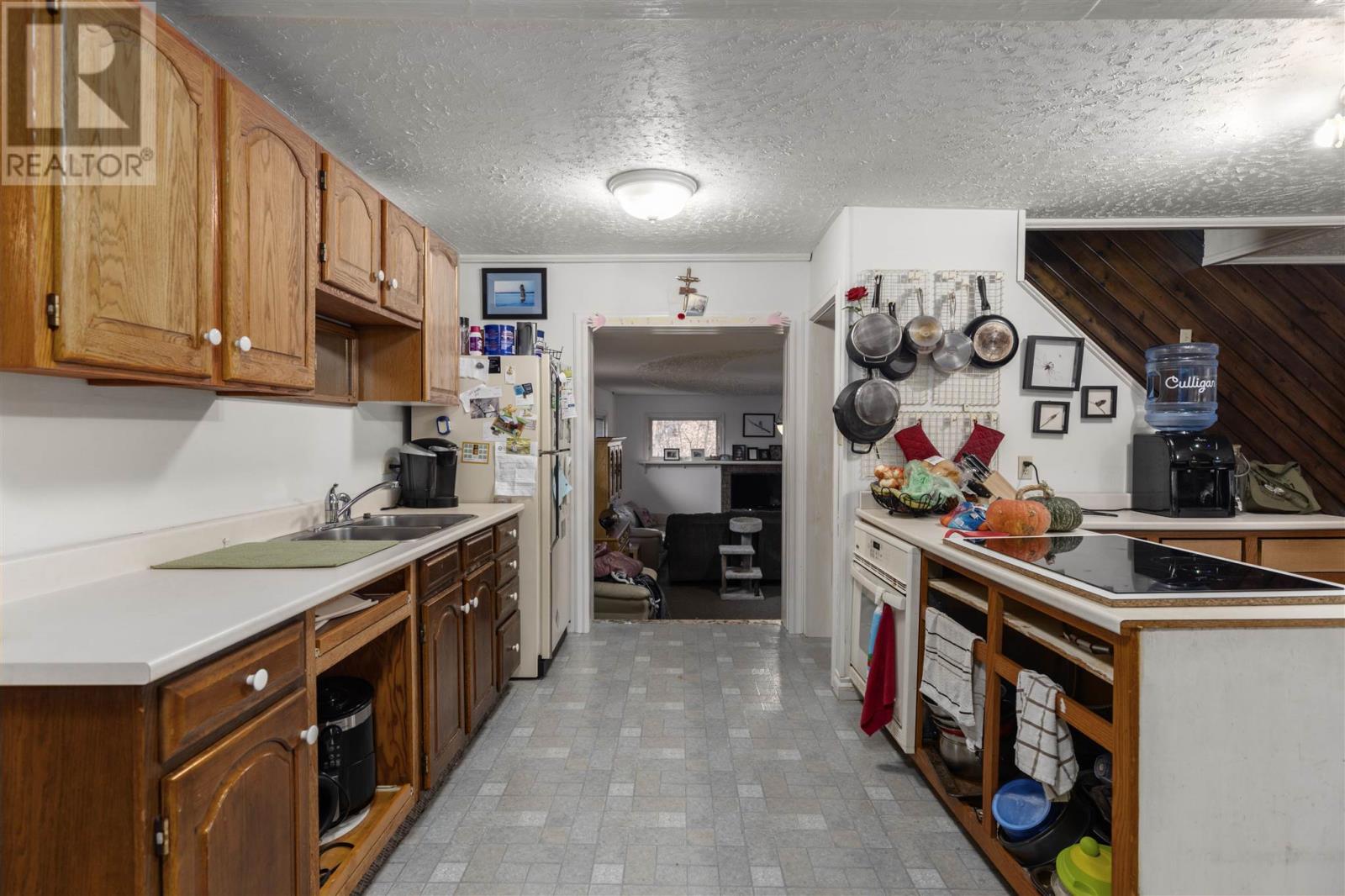 250 Pickard Rd, Goulais River, Ontario  P0S 1E0 - Photo 8 - SM253298