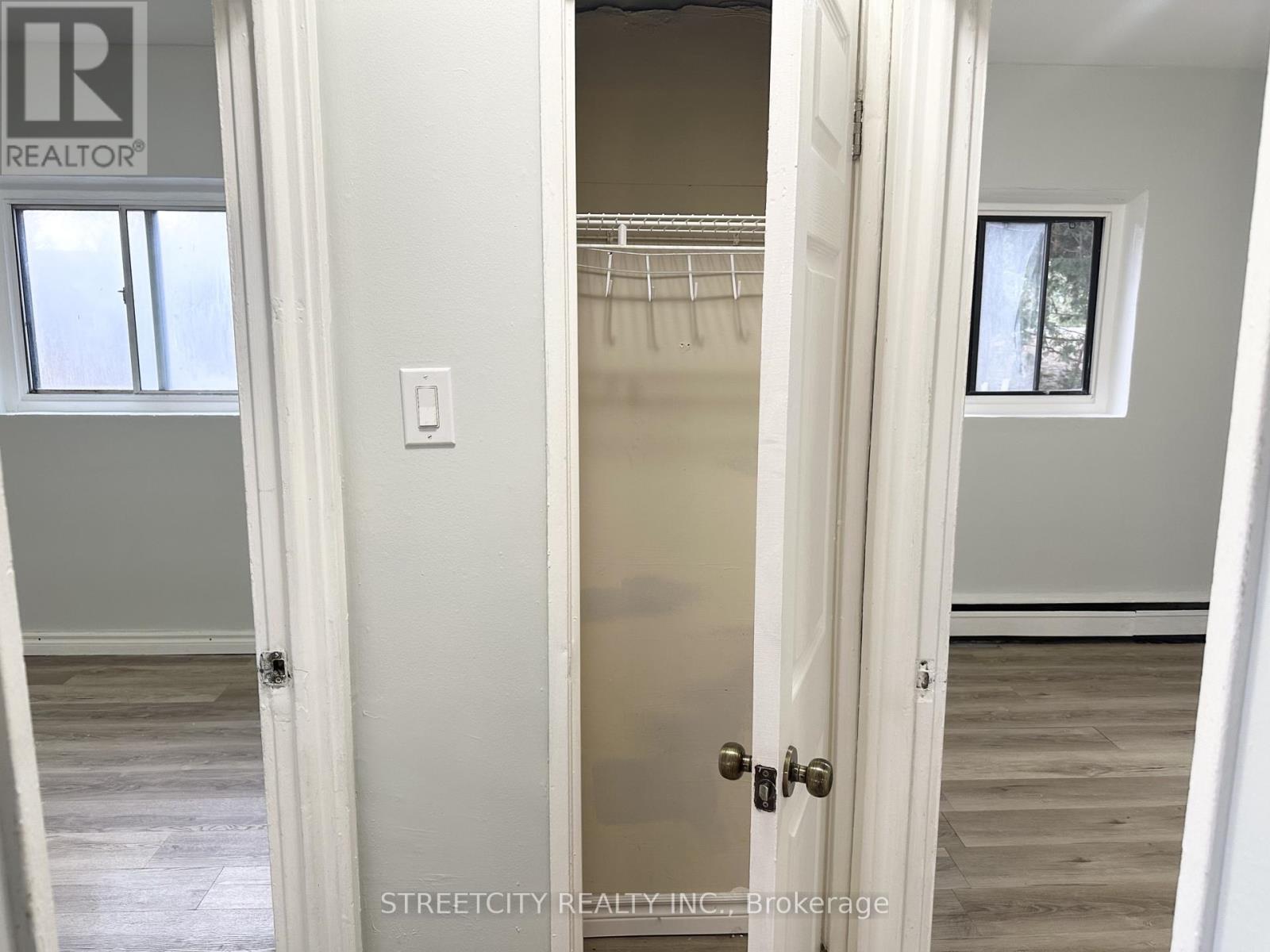 25 - 220 Ashland Avenue, London East, Ontario  N5W 4H4 - Photo 5 - X12556212