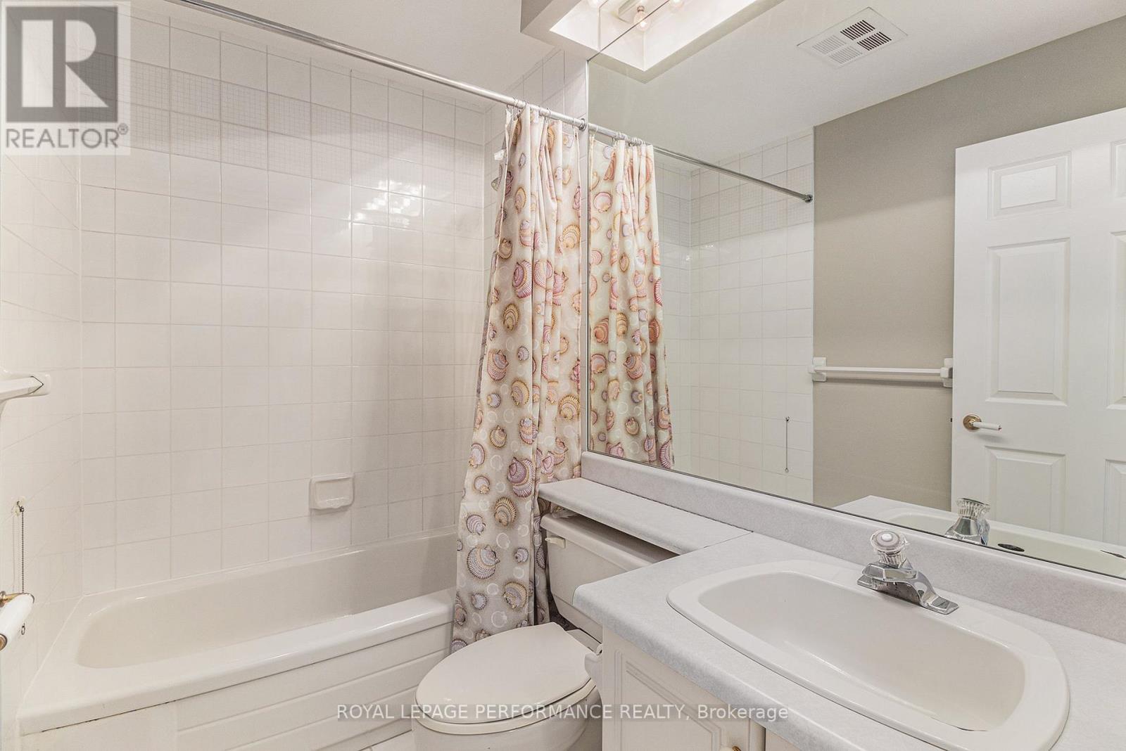 301 - 1480 Riverside Drive, Ottawa, Ontario  K1G 5H2 - Photo 33 - X12556198