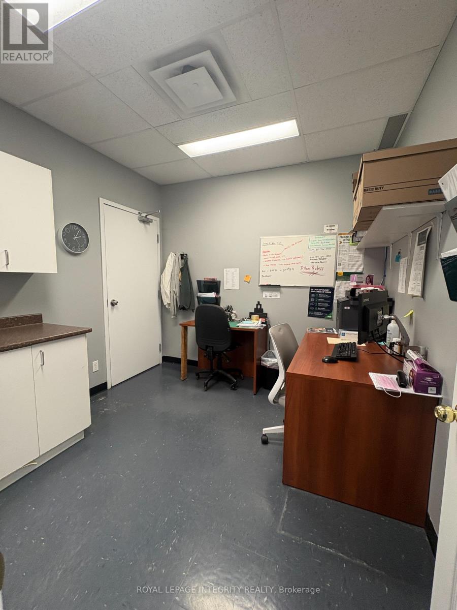 6 - 30 Thirteenth Street E, Cornwall, Ontario  K6H 6V9 - Photo 16 - X12556254