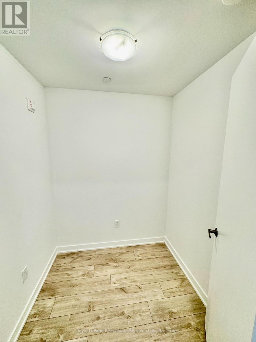 609 - 760 Whitlock Avenue, Milton, Ontario  L9E 2B2 - Photo 13 - W12556172