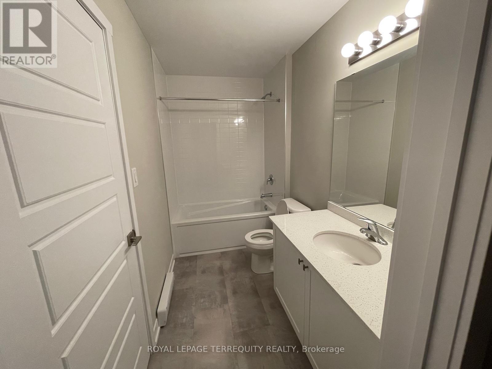 B12 - 1331 Countrystone Drive, Kitchener, Ontario  N2N 0C5 - Photo 11 - X12555938