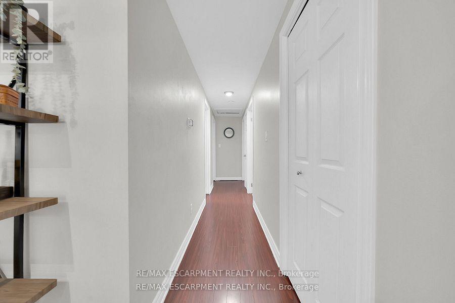 43 Elma Street, St. Catharines, Ontario  L2N 6Z2 - Photo 10 - X12555942