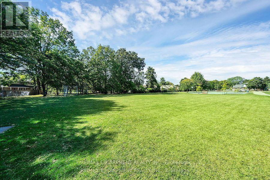 43 Elma Street, St. Catharines, Ontario  L2N 6Z2 - Photo 24 - X12555942