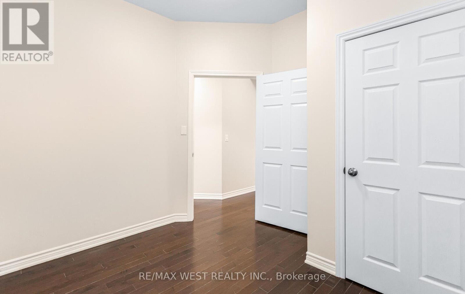 Ph04 - 427 Aberdeen Avenue, Hamilton, Ontario  L8P 2S4 - Photo 27 - X12555974