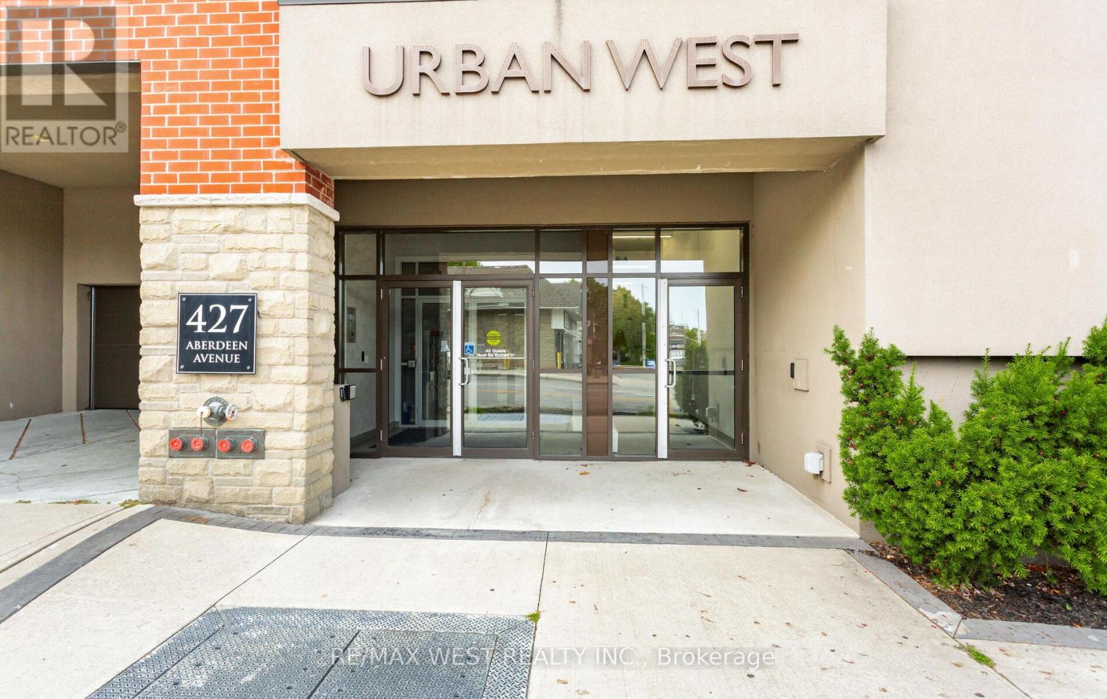 Ph04 - 427 Aberdeen Avenue, Hamilton, Ontario  L8P 2S4 - Photo 3 - X12556008