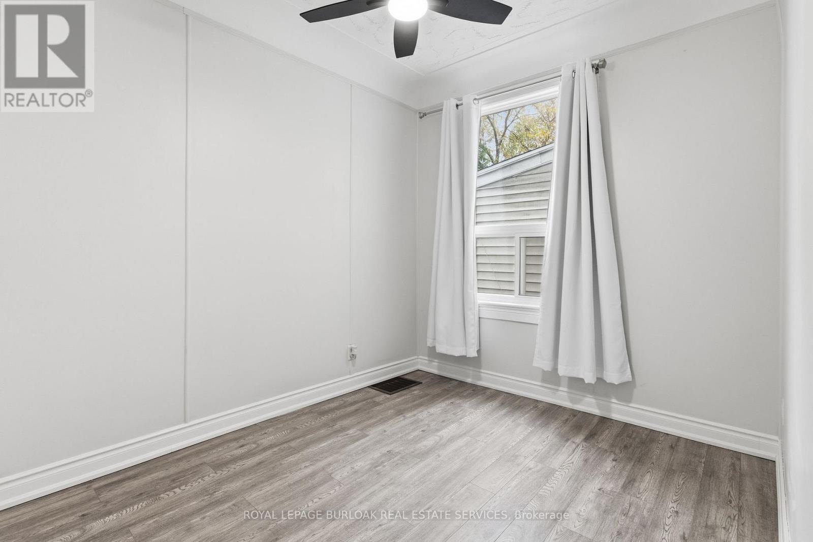 71 Glendale Avenue N, Hamilton, Ontario  L8L 7J6 - Photo 13 - X12556010