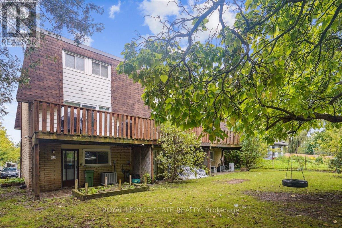 12 - 36 Greendale Drive, Hamilton, Ontario  L9C 5Z4 - Photo 20 - X12556028